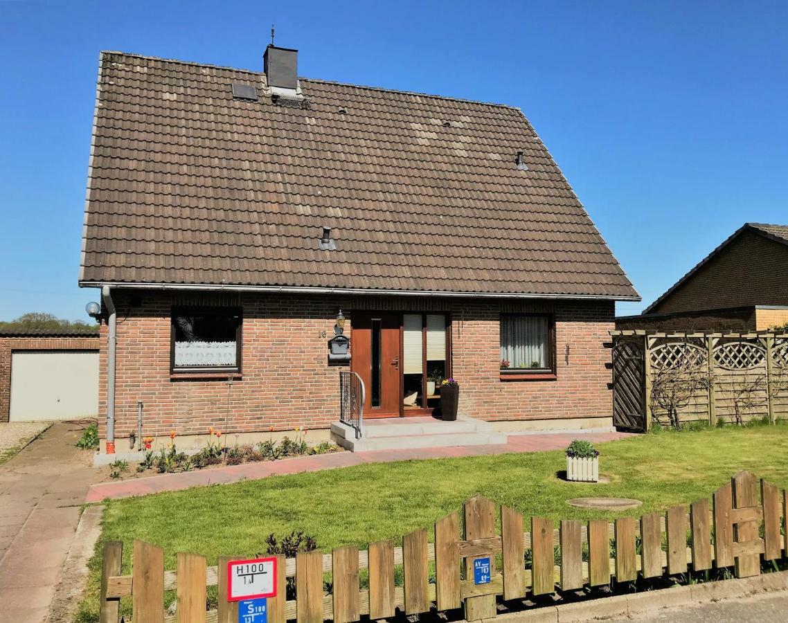 Schoenes Kellerzimmer Mit Bad Lejlighed Mittelangeln Eksteriør billede